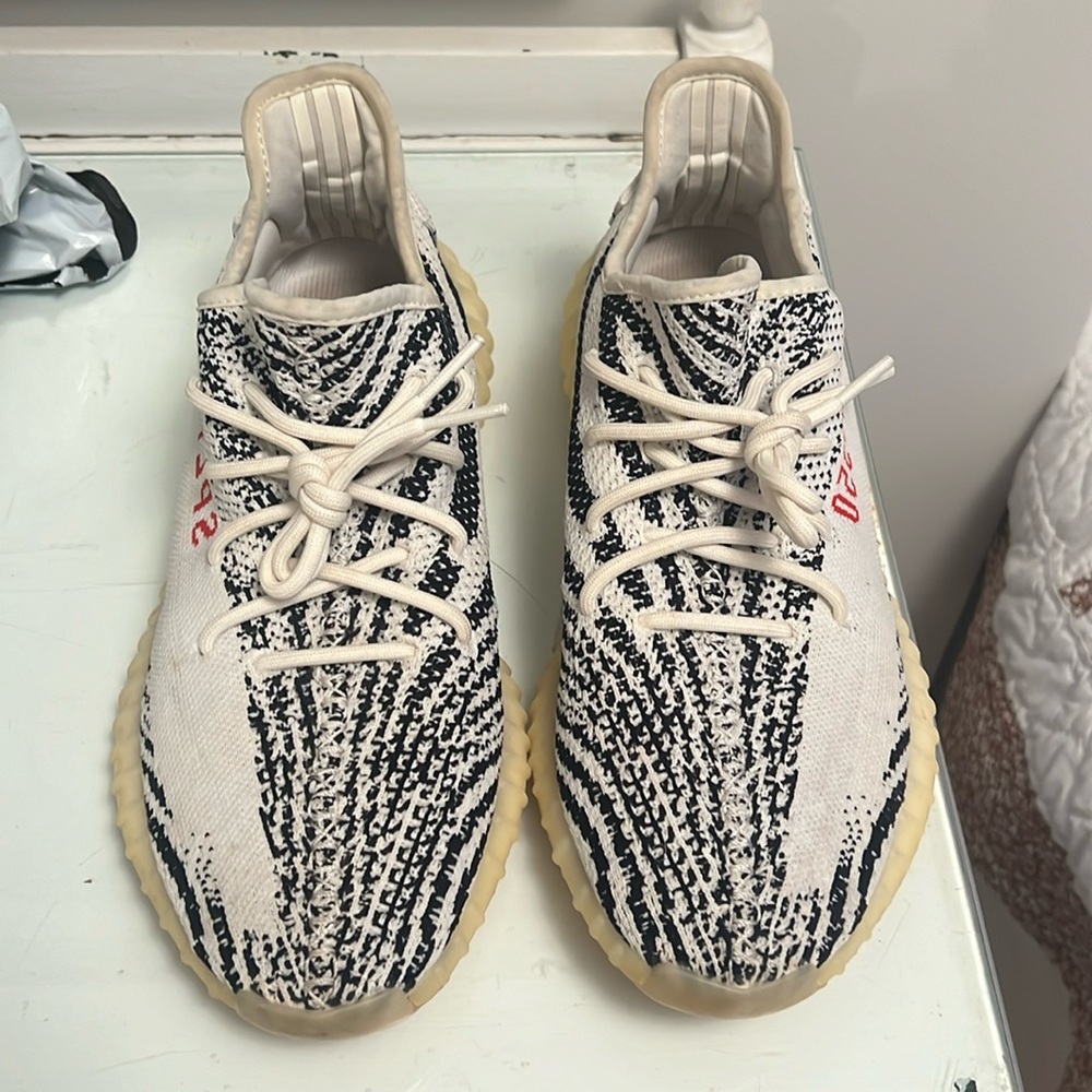 YEEZY 350 White